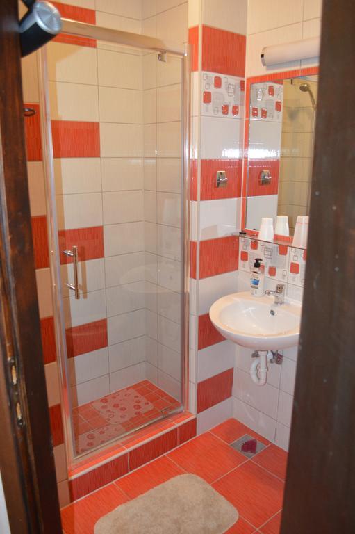 Rooms Aracic Slavonski Brod Exterior photo